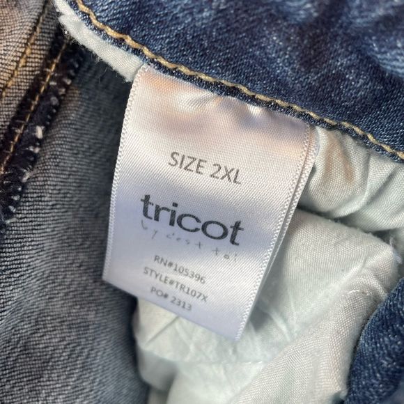 Tricot | DISTRESSED JEANS SIZE 2X - Picture 5 of 8